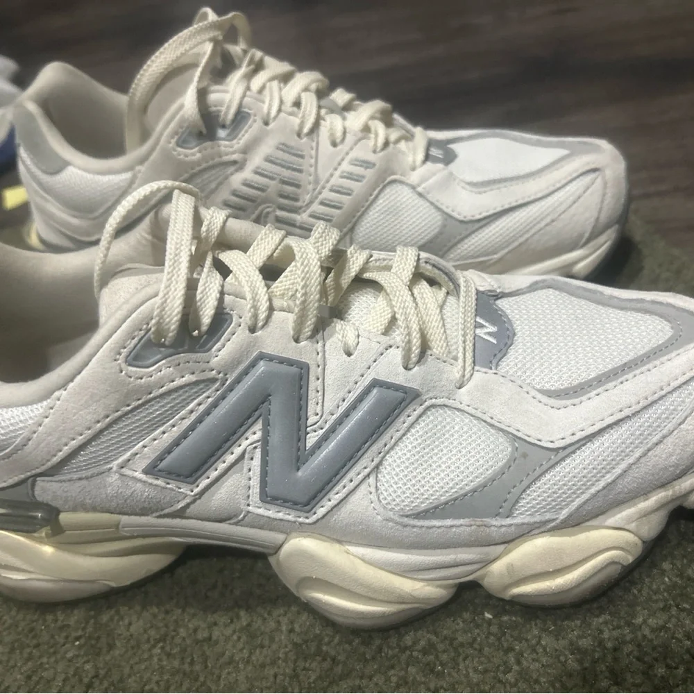 New balance 9060 men’s shoe - Picture 3 of 5